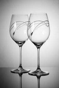 Borospohár Swarovski Sparkling Hearts - 470 ml